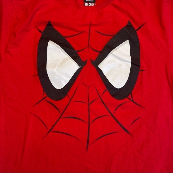 Marvel Mad Engine Red Short Sleeved Spider-Man T-Shirt Graphic T - Picture 2 of 8